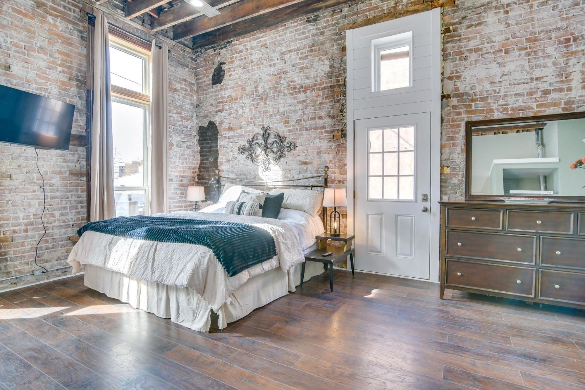 Dtwn Loft In The Heart Of Monett Pets Welcome! Dış mekan fotoğraf