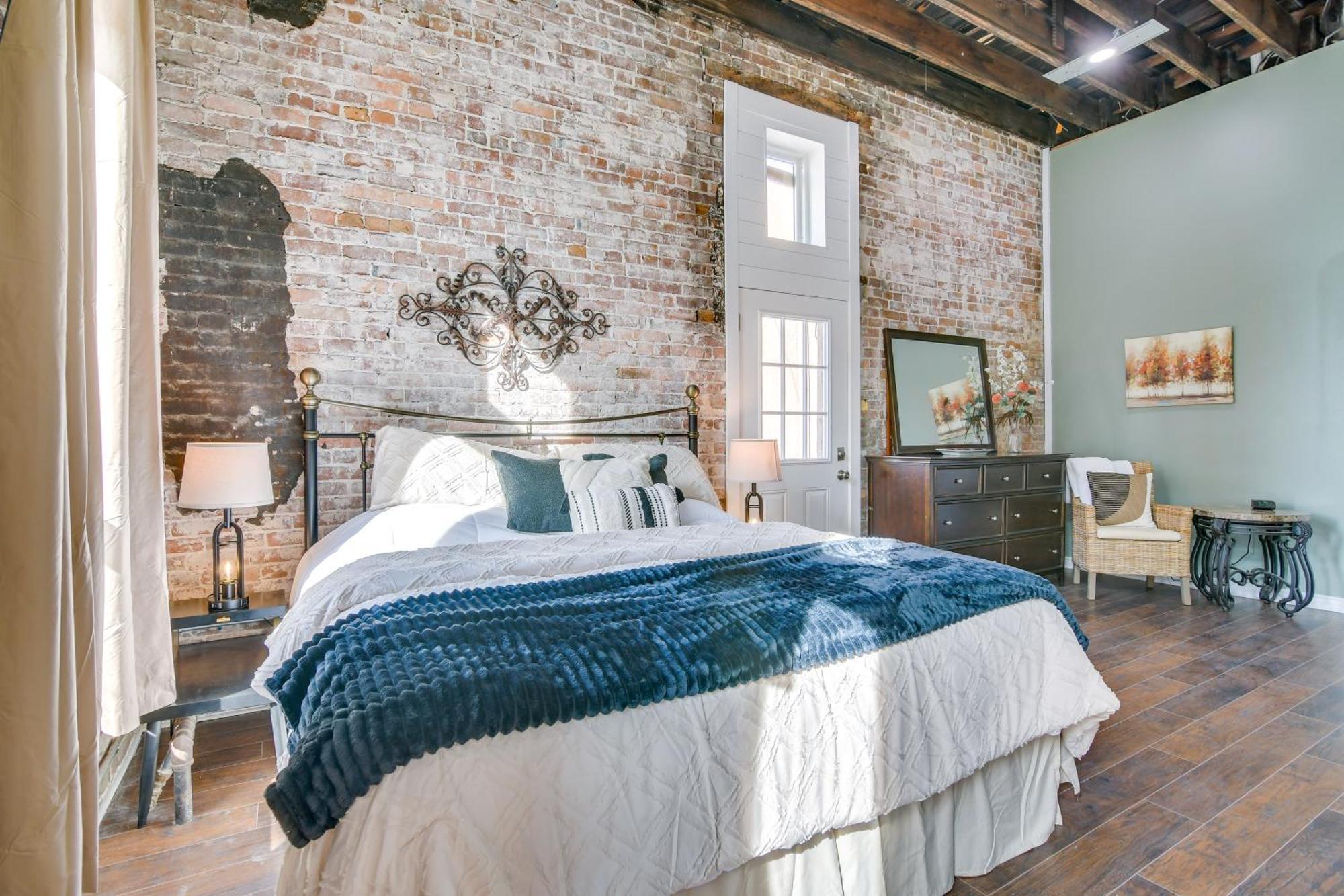Dtwn Loft In The Heart Of Monett Pets Welcome! Dış mekan fotoğraf